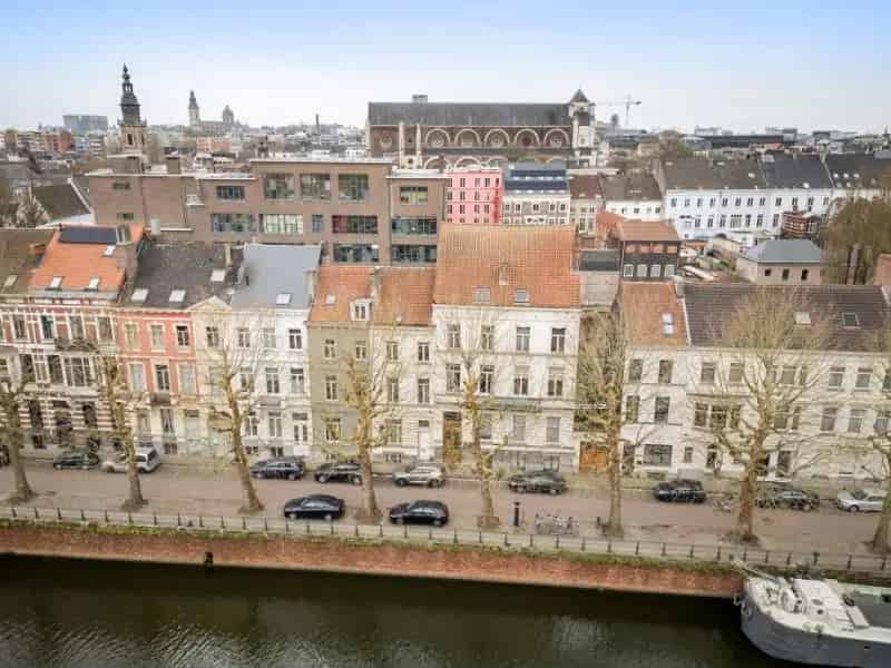 Herenhuis te Gent 4 slaapkamers te renoveren