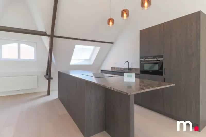Huis te Koop Wevelgem: Gerenoveerde Loftwoning