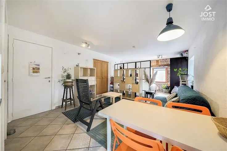 Te Koop Appartementenblok met drie gîtes en studio in Grupont