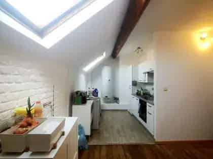Ruim Triplex Huis in Schaerbeek Nabij Parc Josaphat