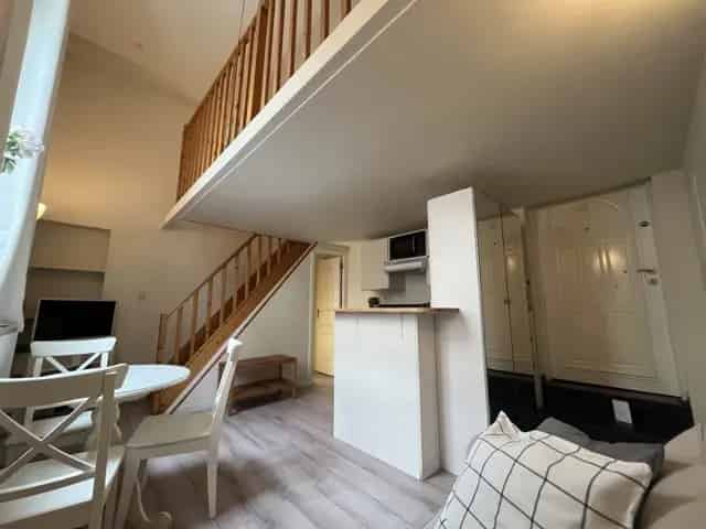 Appartement te Huur Brussel Europese Wijk 2 Slaapkamers Gemeubeld