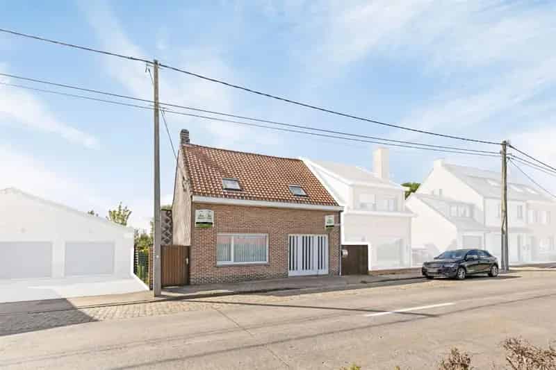 Renovatieproject Bovekerke: 3 slaapkamers, grote tuin