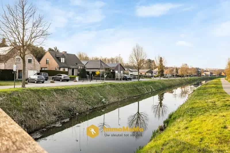 Huis te koop in Wachtebeke 4 slaapkamers Grote tuin