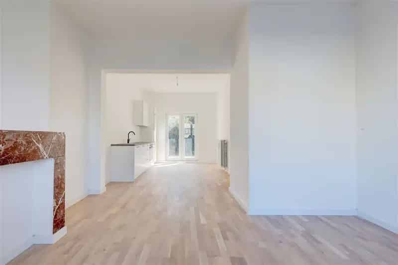 Gelijkvloers Appartement te Huur Wilrijk