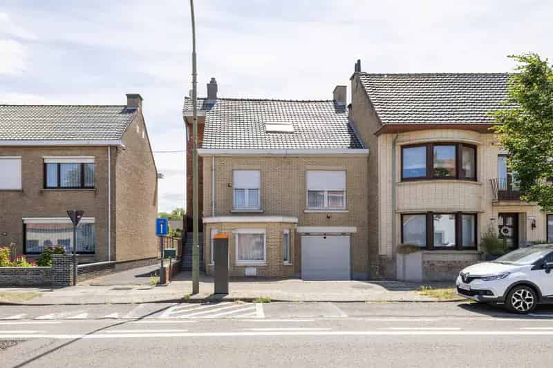 Te renoveren woning met potentieel in De Panne