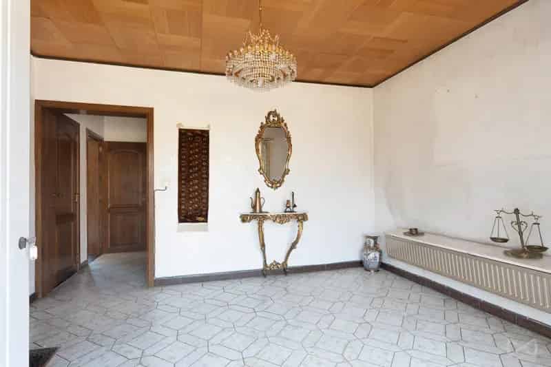 Huis 3 slaapkamers Holsbeek te renoveren