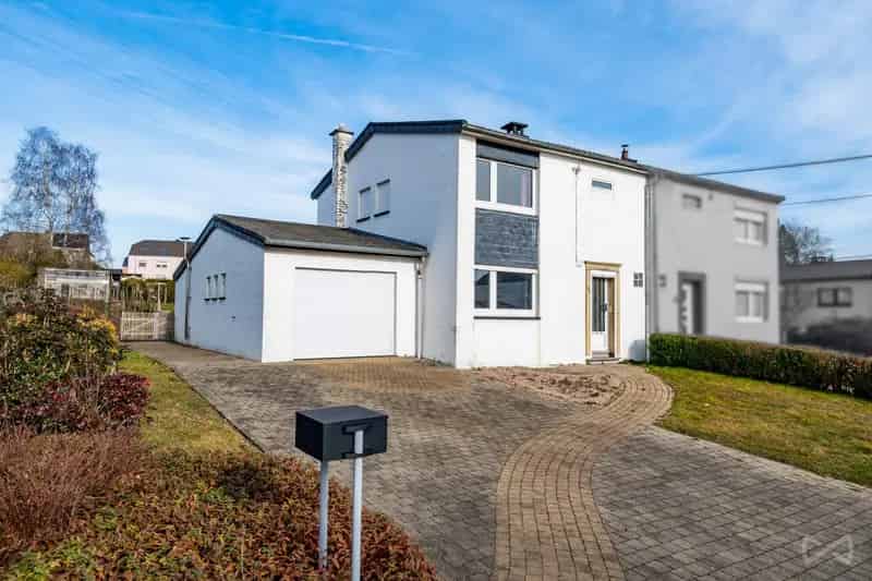 Huis te huur Aubange: Charmante 3-gevelwoning met tuin