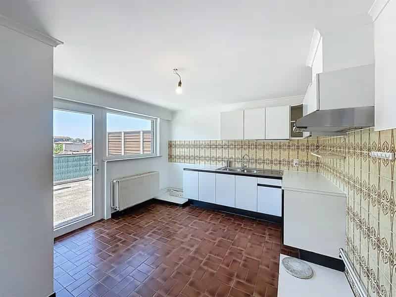 Ruim Dakappartement 3 slaapkamers Grote Markt Roeselare