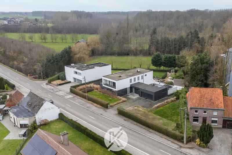 Huis te koop Oosterzele - Ruime villa 1817m²
