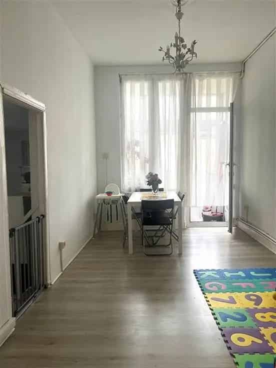 Appartement te Koop Sint-Gillis 75m² 1 slaapkamer