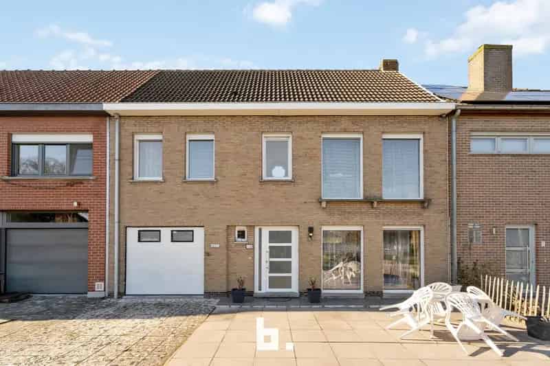 Huis te huur: Ruime gezinswoning met 4 slaapkamers en tuin