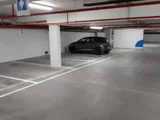 Parking te Huur Sint-Stevens-Woluwe - Beveiligd en Gunstig Gelegen