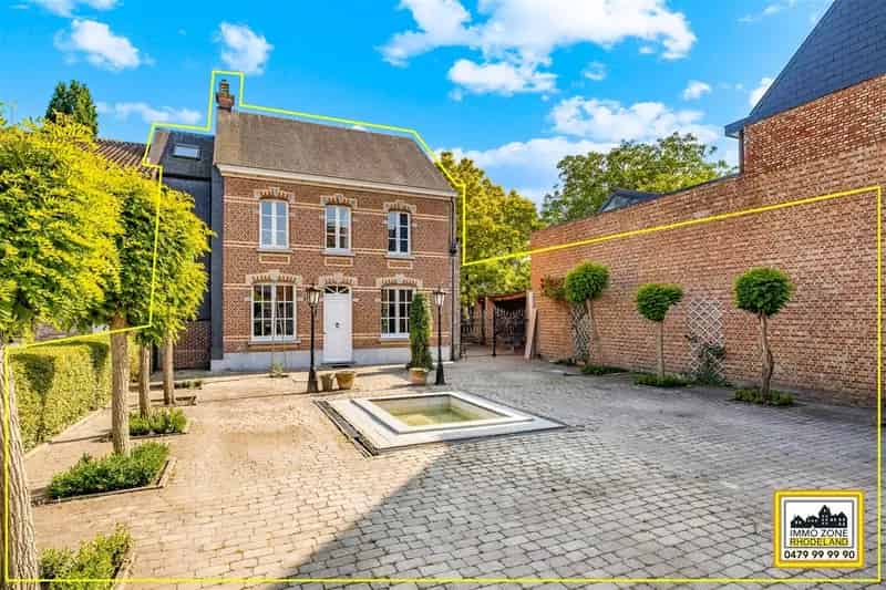 Statige burgerwoning met prachtige tuin