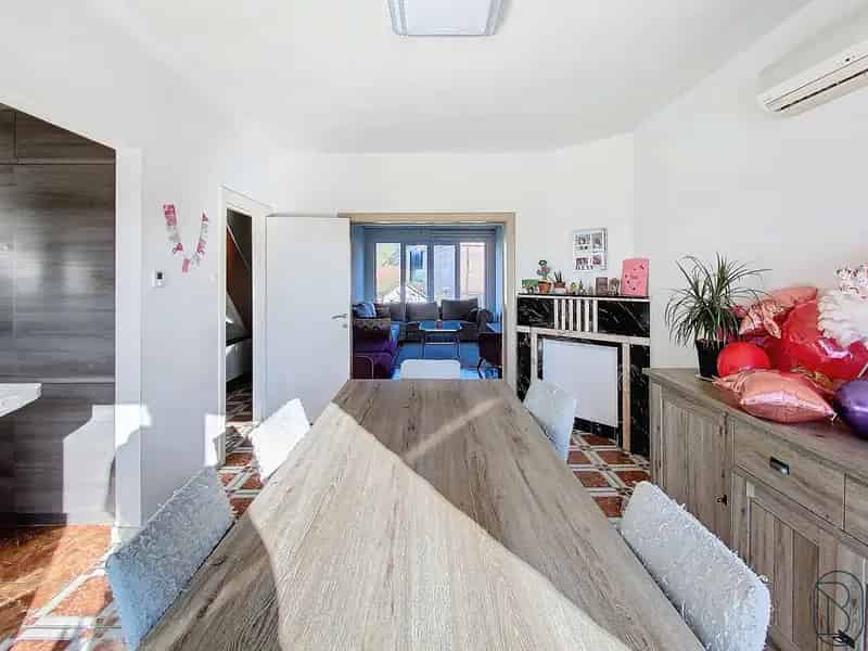 Bel-étage te koop Ronse: Zuidgericht terras, tuin en 3 slaapkamers