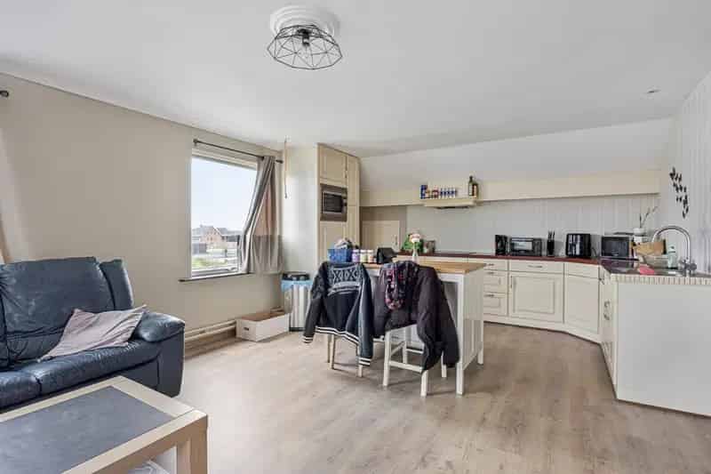 Instapklaar appartement 1 slaapkamer Lommel centrum