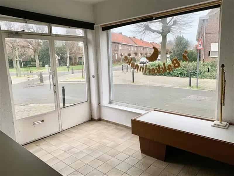 Multifunctioneel Pand Volledige Aanbod