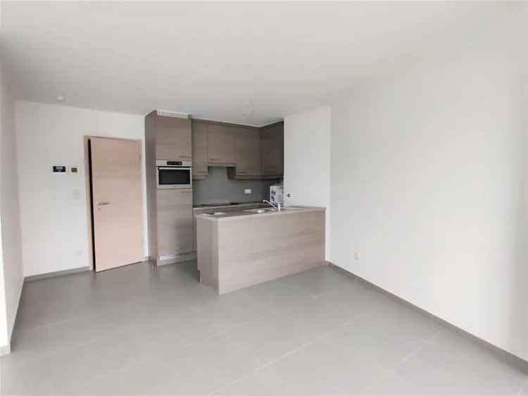 Appartement te huur met 2 slpks en groot terras in Lier