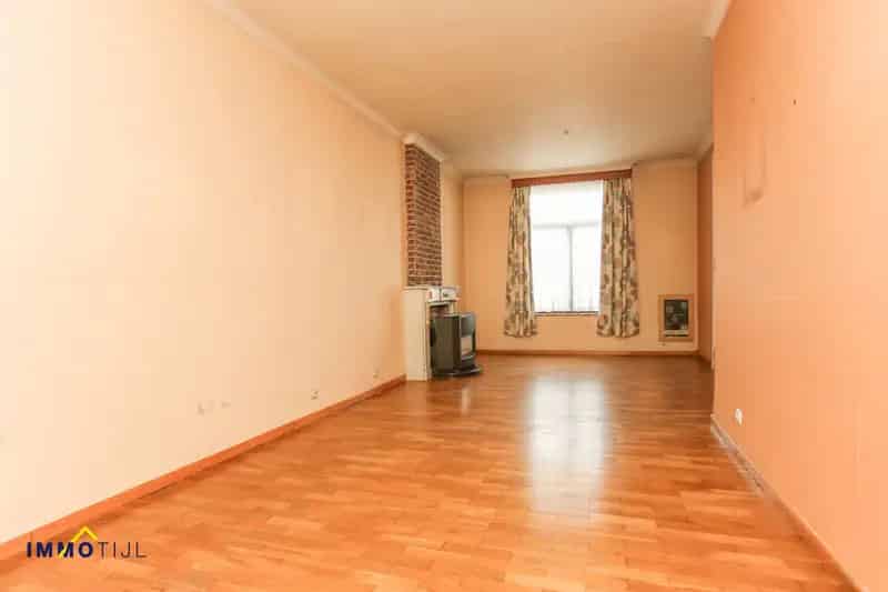 Ruime woning 2 slaapkamers Aalst centrum