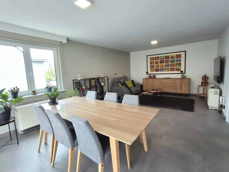 Appartement te huur Ruiselede: Instapklaar met Garage