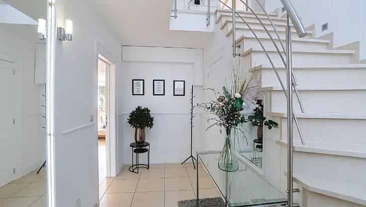 Rustige Villa te Koop 330m² 4 slaapkamers Tuin Zonnepanelen