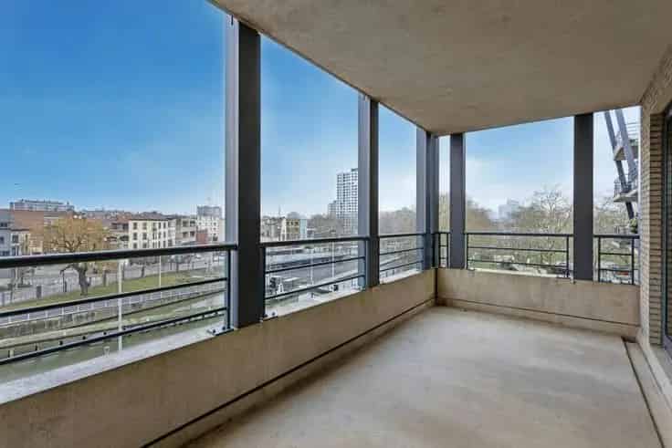 Appartement Te Koop 3 slaapkamers Kanaalzicht 2 terrassen 2 parkings