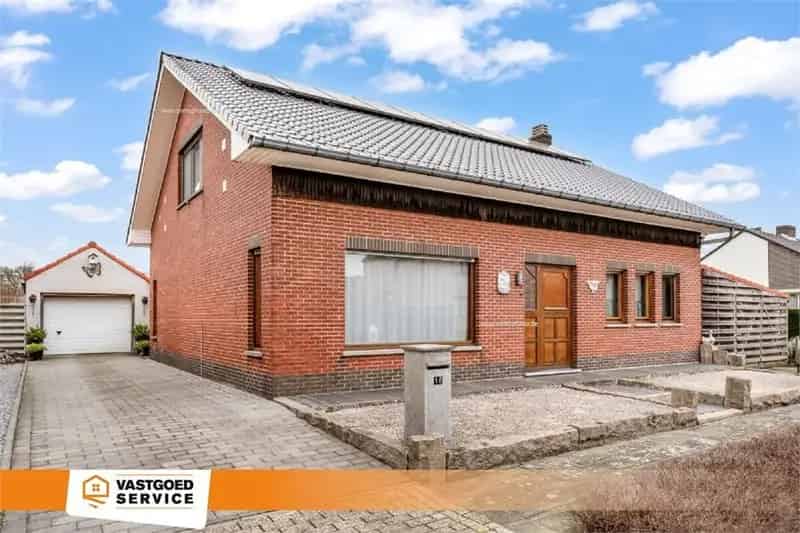 Gerenoveerde woning te Dessel 3 slaapkamers 240m²