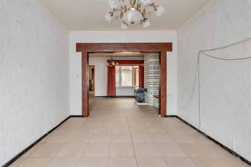 Gezinswoning 4 slaapkamers 921m2