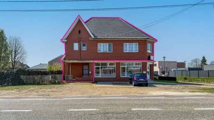 Huis Te Koop Zonhoven: Lichtrijk Appartement 3 Slaapkamers Tuin Staanplaats