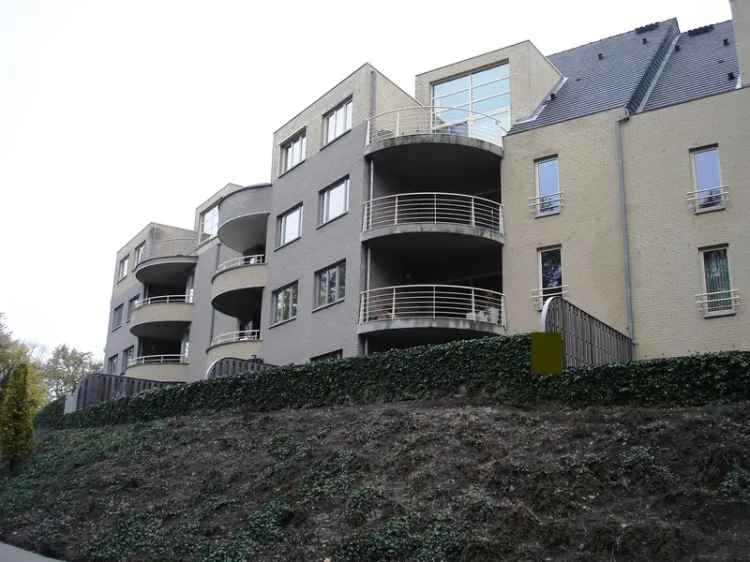 Te huur appartement instapklaar met garage en terras in Genk