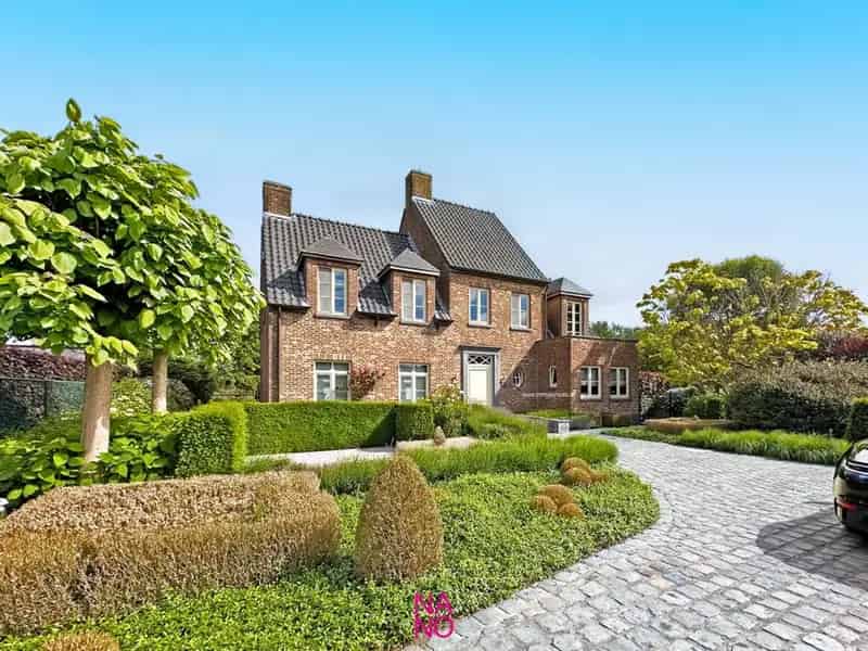 Huis te koop Damme 5 slaapkamers luxe tuin