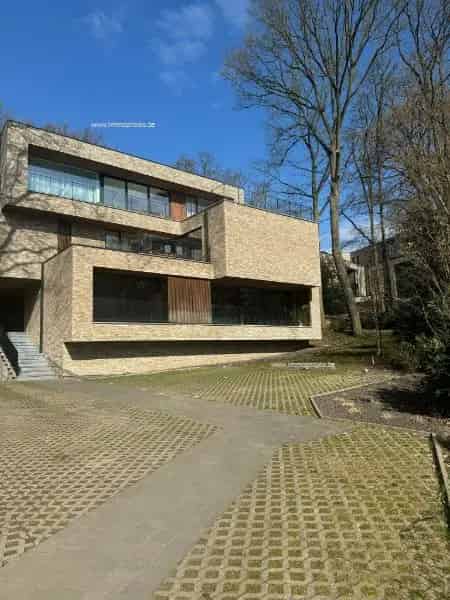 Garage te Huur Genk Centrum