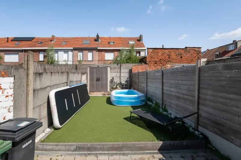 Gezinswoning 2 3 slaapkamers tuin Nabij Scholen Winkels