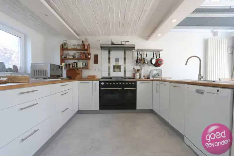 Villa te koop 4-7 slaapkamers Idyllisch gelegen met panoramisch uitzicht