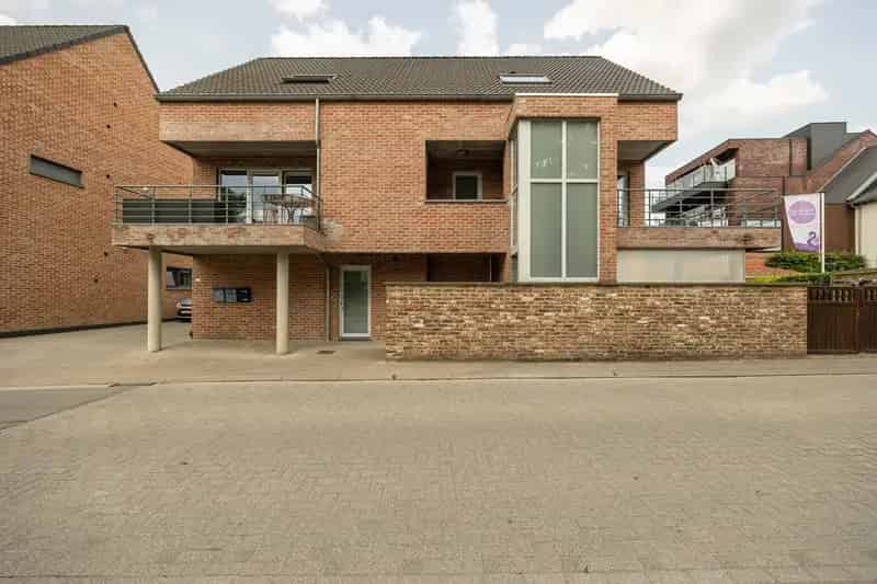 Appartement te koop Kortessem 2 slaapkamers terras tuin