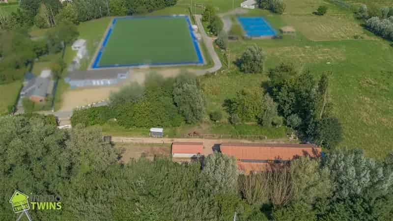 Huis te koop met 7 paardenstallen in Grembergen Dendermonde