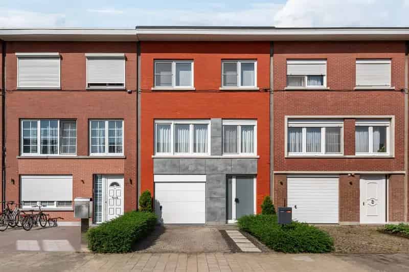 Instapklare woning Ekeren Donk