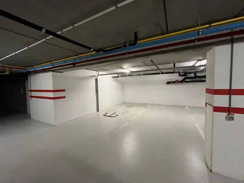 Garage te huur nabij Lippenslaan