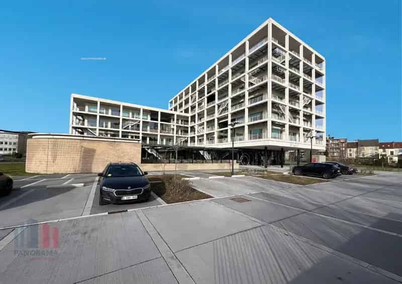 Kantoor te huur Gent 928m² - Watersportbaan