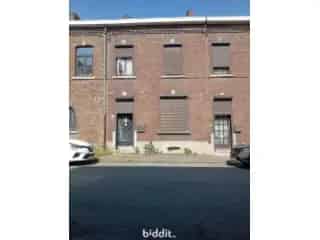 Huis te renoveren Fontaine l'Evêque 133m² 3 slaapkamers