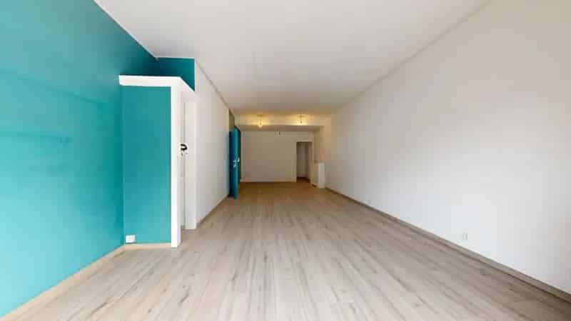 Huis te Woluwe-Saint-Lambert 198m2 Wonen en Werken