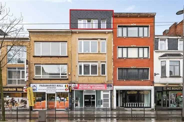 Gerenoveerd Appartement Te Koop Merksem 2 Slaapkamers Terras