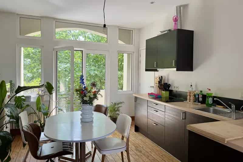 Te Huur: Charmant Appartement met 2 Terrassen
