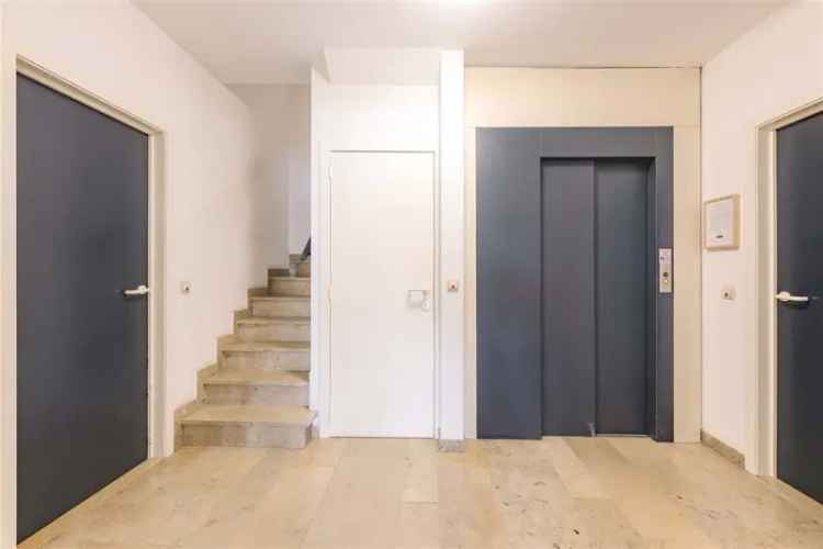 Appartement 2 slaapkamers garage te koop Meulebeke