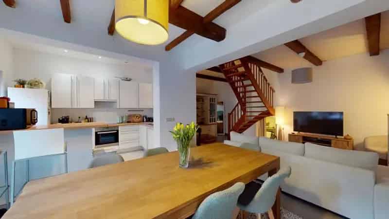 Appartementenblok te Schaerbeek Nabij Place Patrie