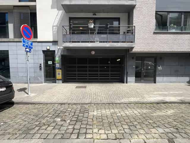 Parkeerplaats Brussel Zuid - Overdekt en beveiligd