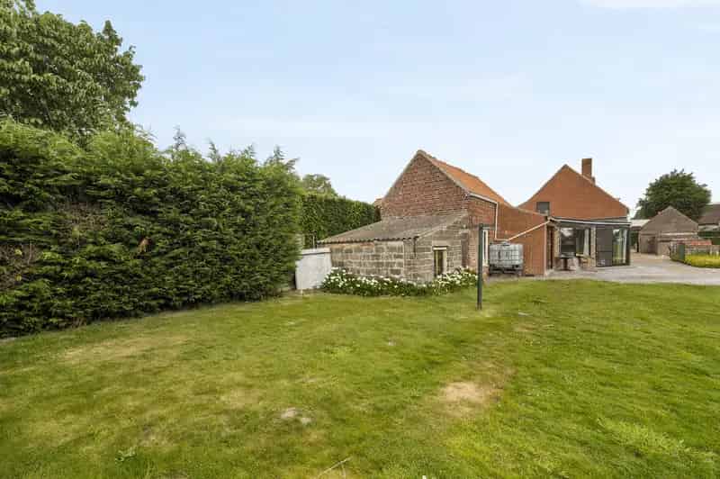 Te renoveren woning met fenomenaal uitzicht Kortemark