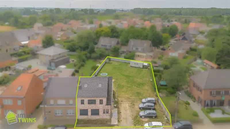 Instapklare gezinswoning 5 slaapkamers ruime tuin