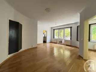 Appartement te Koop Etterbeek Tuin Kelder 60m²
