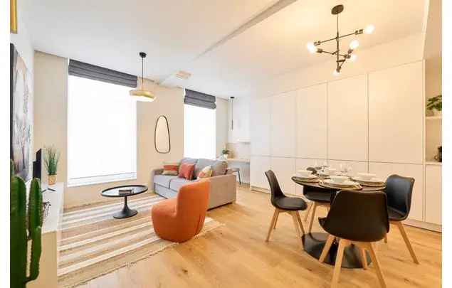 Huur 3 slaapkamer appartement van 50 m² in Brussels