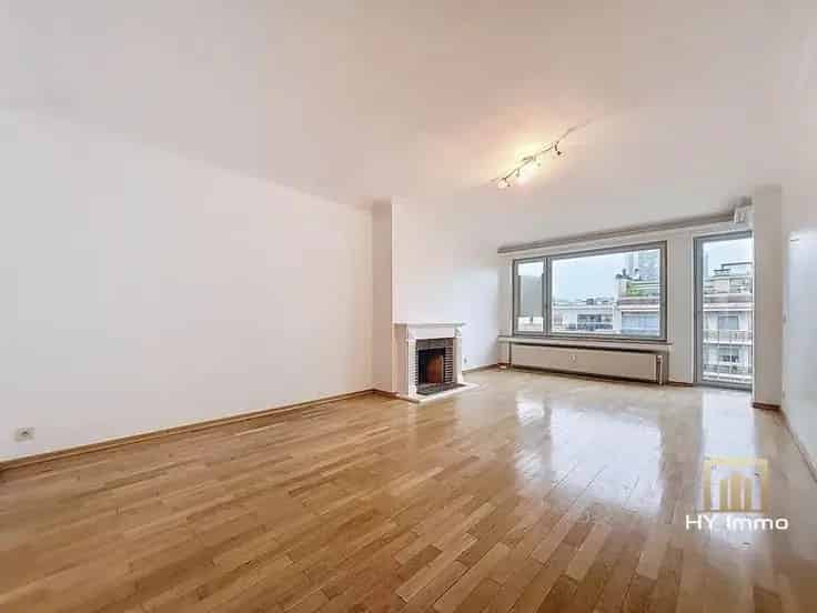 Appartement te Koop Molenbeek 85m² 2 slaapkamers